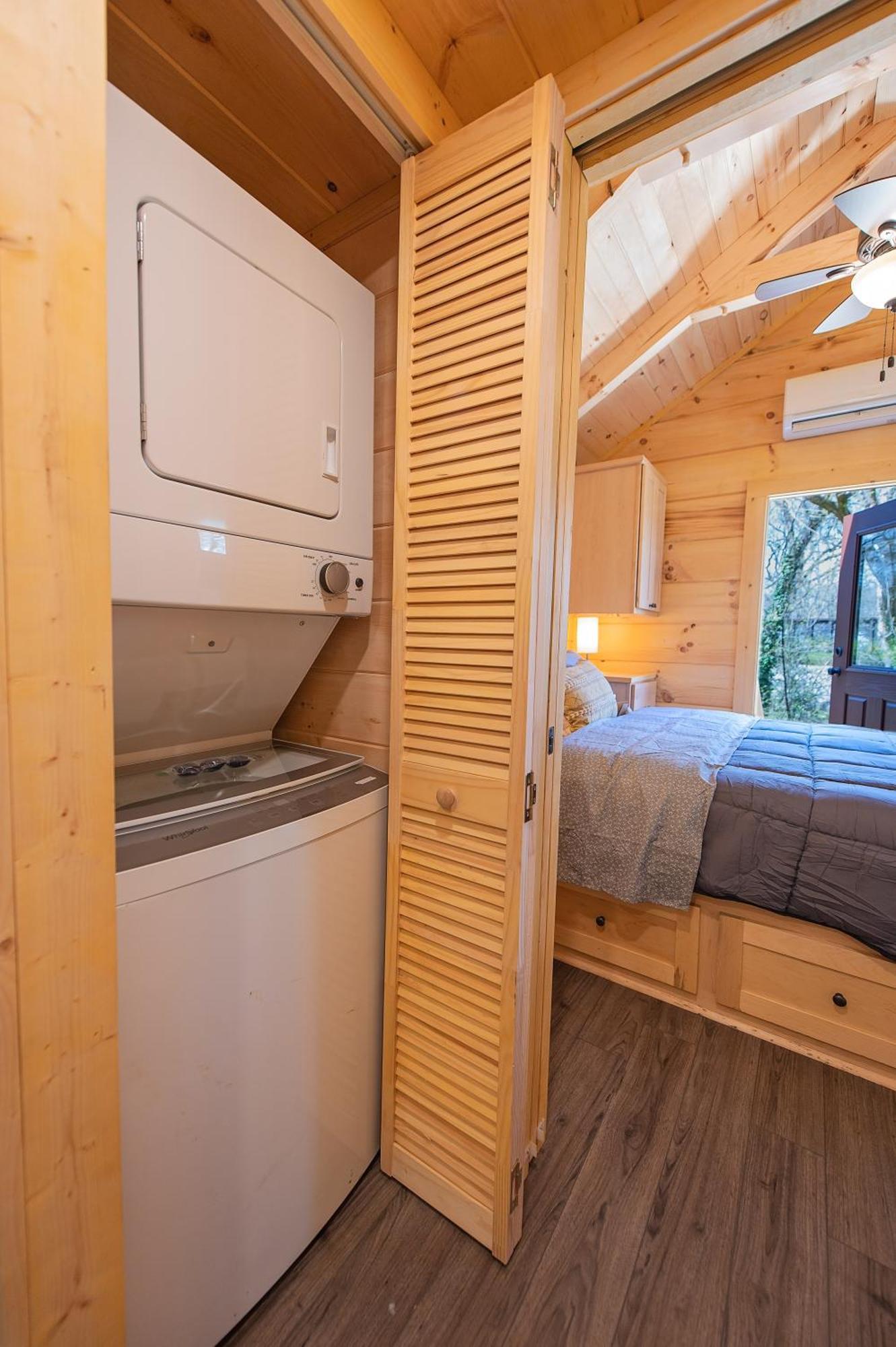 Meg Cabin Tiny Rustic Comfort On Lookout Mtn Chattanooga Eksteriør billede