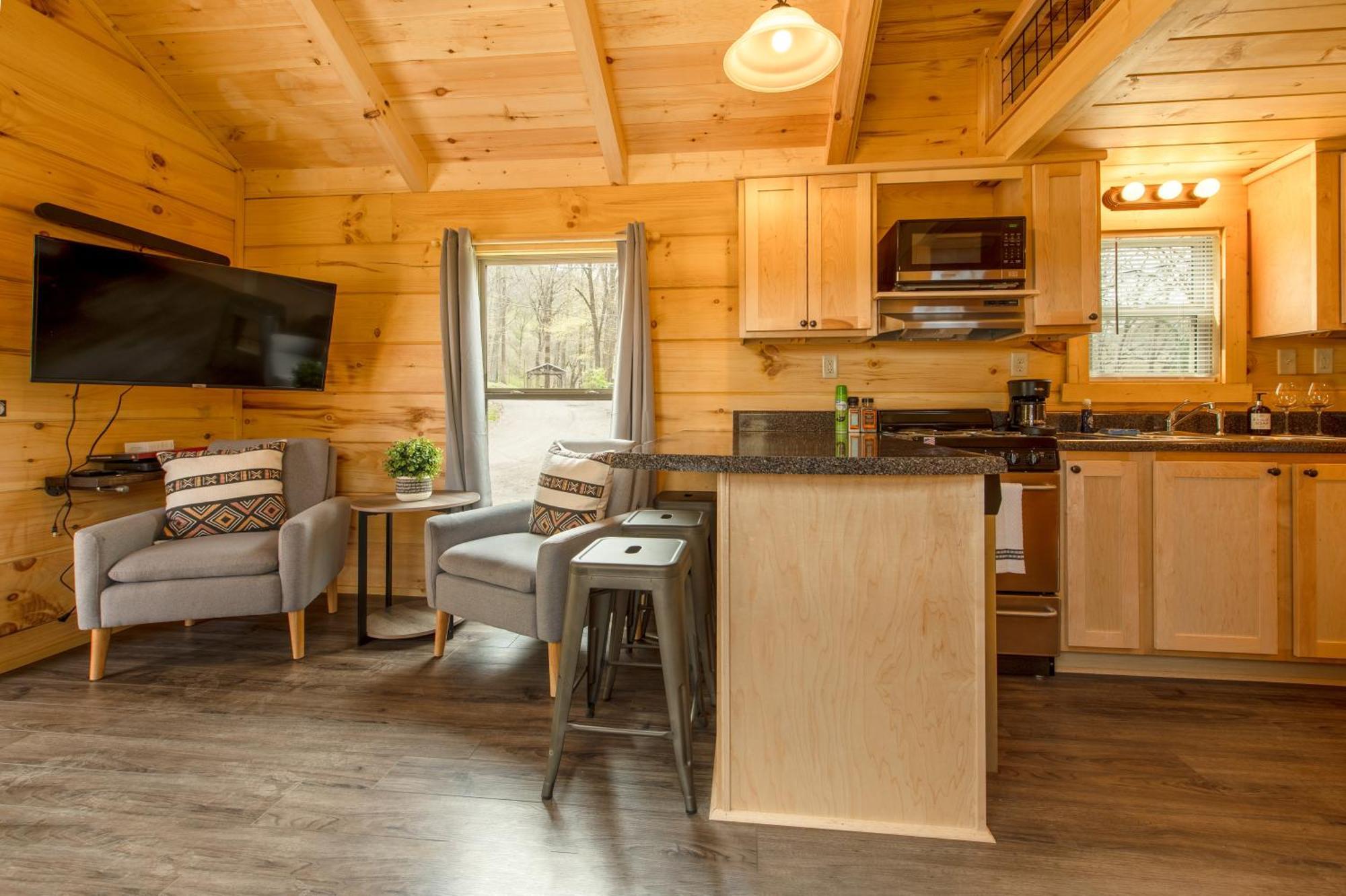 Meg Cabin Tiny Rustic Comfort On Lookout Mtn Chattanooga Eksteriør billede